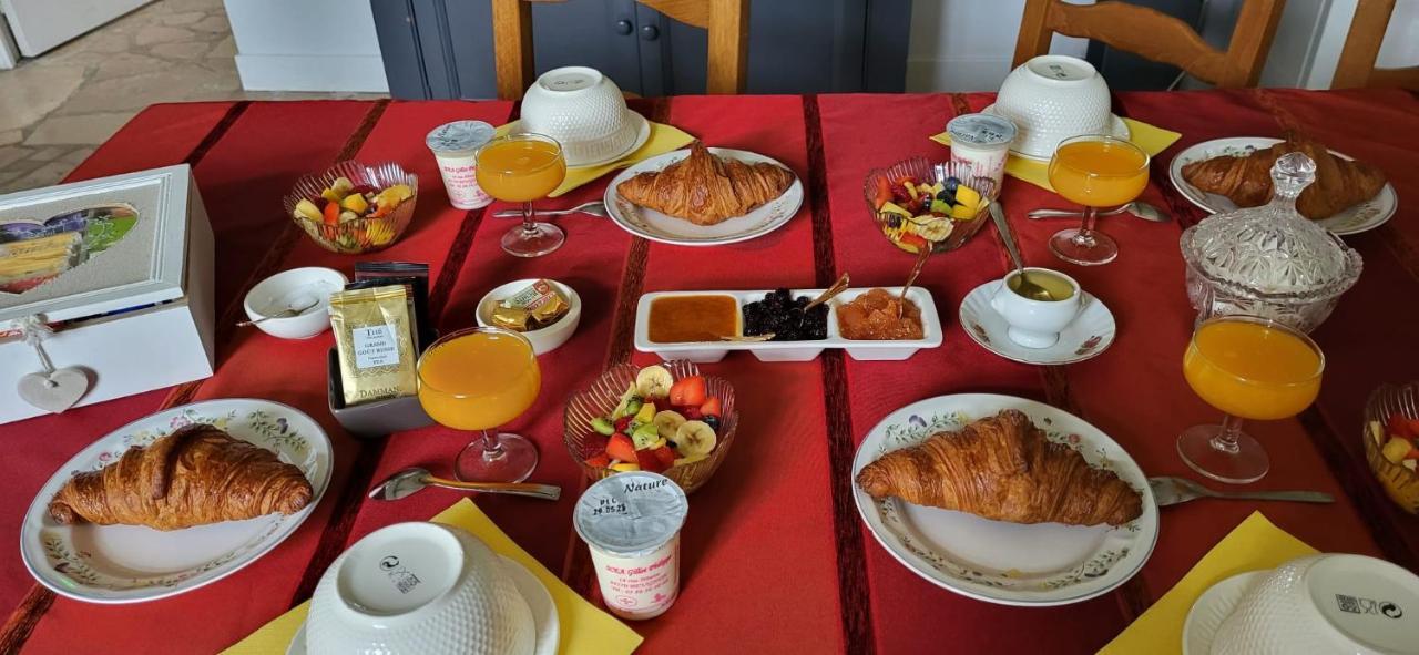 La Demeure D'Othe Bed & Breakfast Sormery Luaran gambar