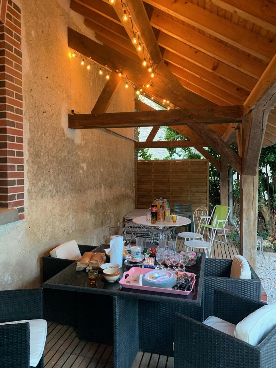 La Demeure D'Othe Bed & Breakfast Sormery Luaran gambar