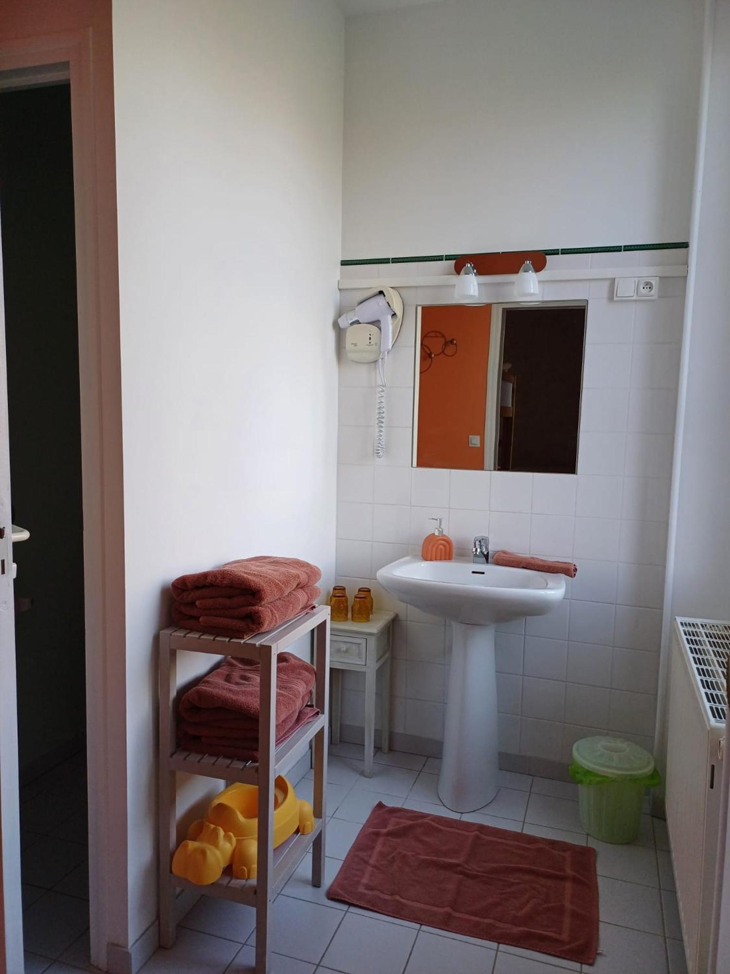 La Demeure D'Othe Bed & Breakfast Sormery Luaran gambar